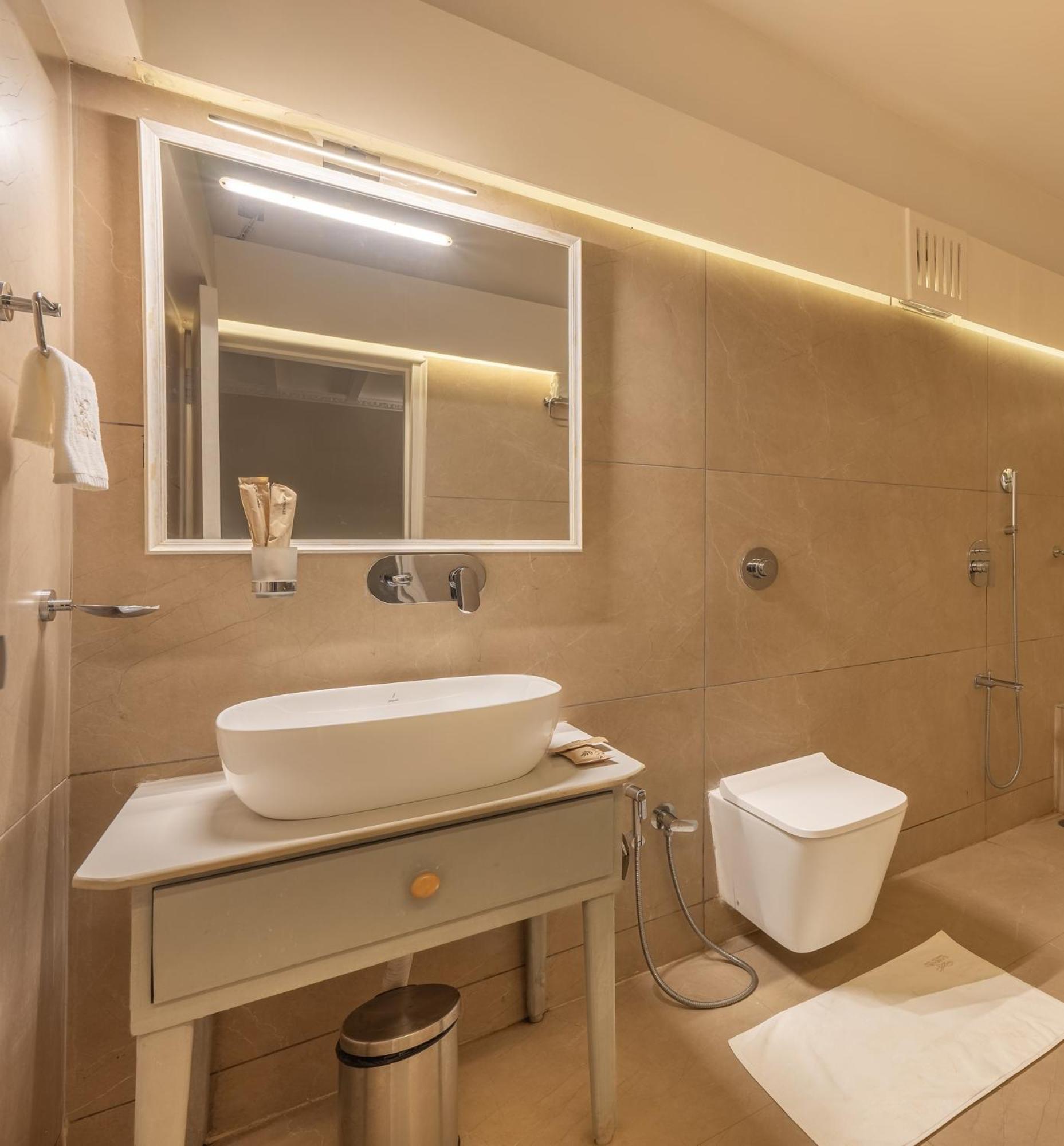 Echor Samara Morjim Goa Sea View Restro Hotell Exteriör bild