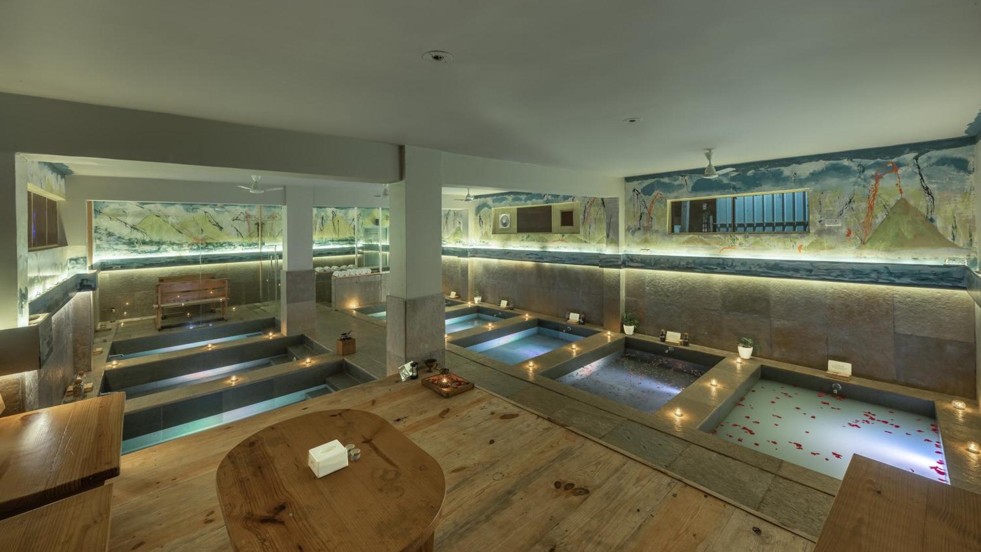 Echor Samara Morjim Goa Sea View Restro Hotell Exteriör bild