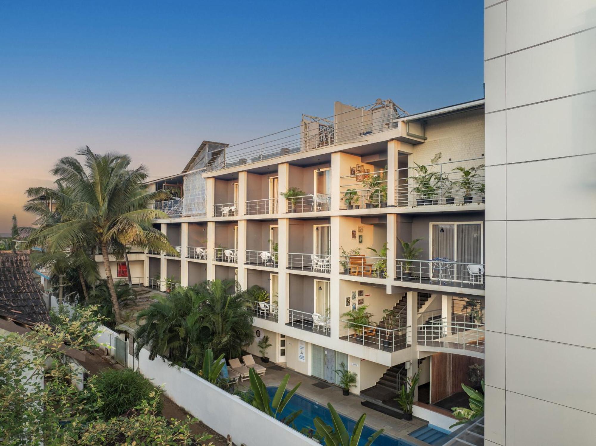 Echor Samara Morjim Goa Sea View Restro Hotell Exteriör bild